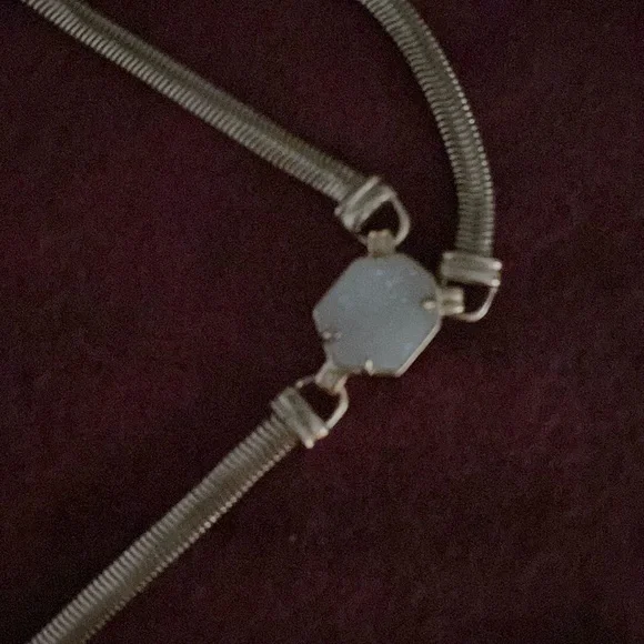 Kendra Scott lariat style necklace. - Picture 2 of 3